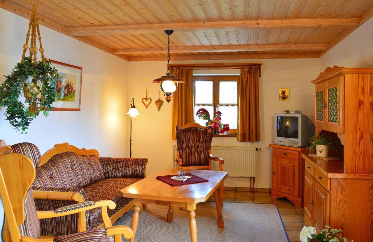 Ferienwohnungen Haus "Wildschuetz" 프라우에나우 외부 사진